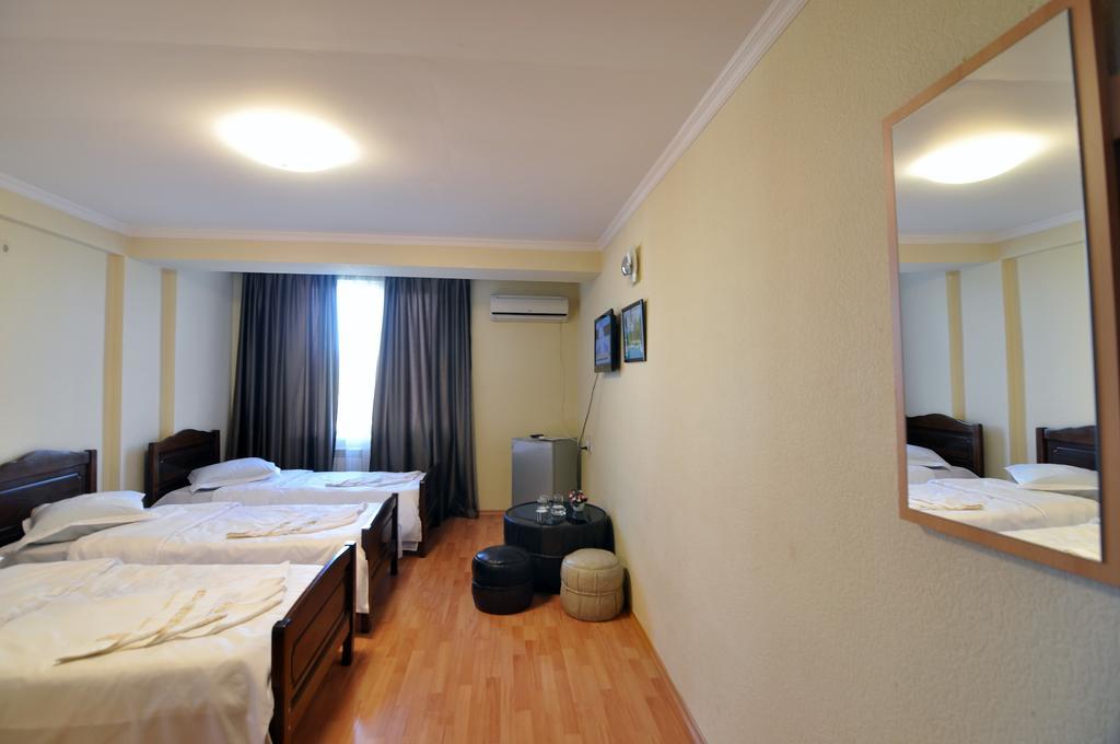 Sun Rise Hotel Tbilisi Værelse billede